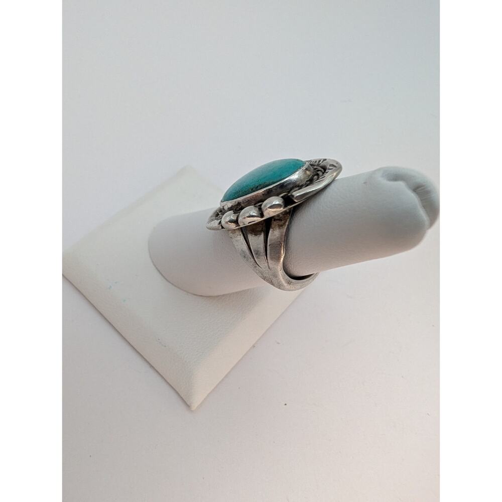 Vintage Handmade Sterling Silver 925 & Turquoise Native Style Ring Sz 5.5 - Picture 2 of 5